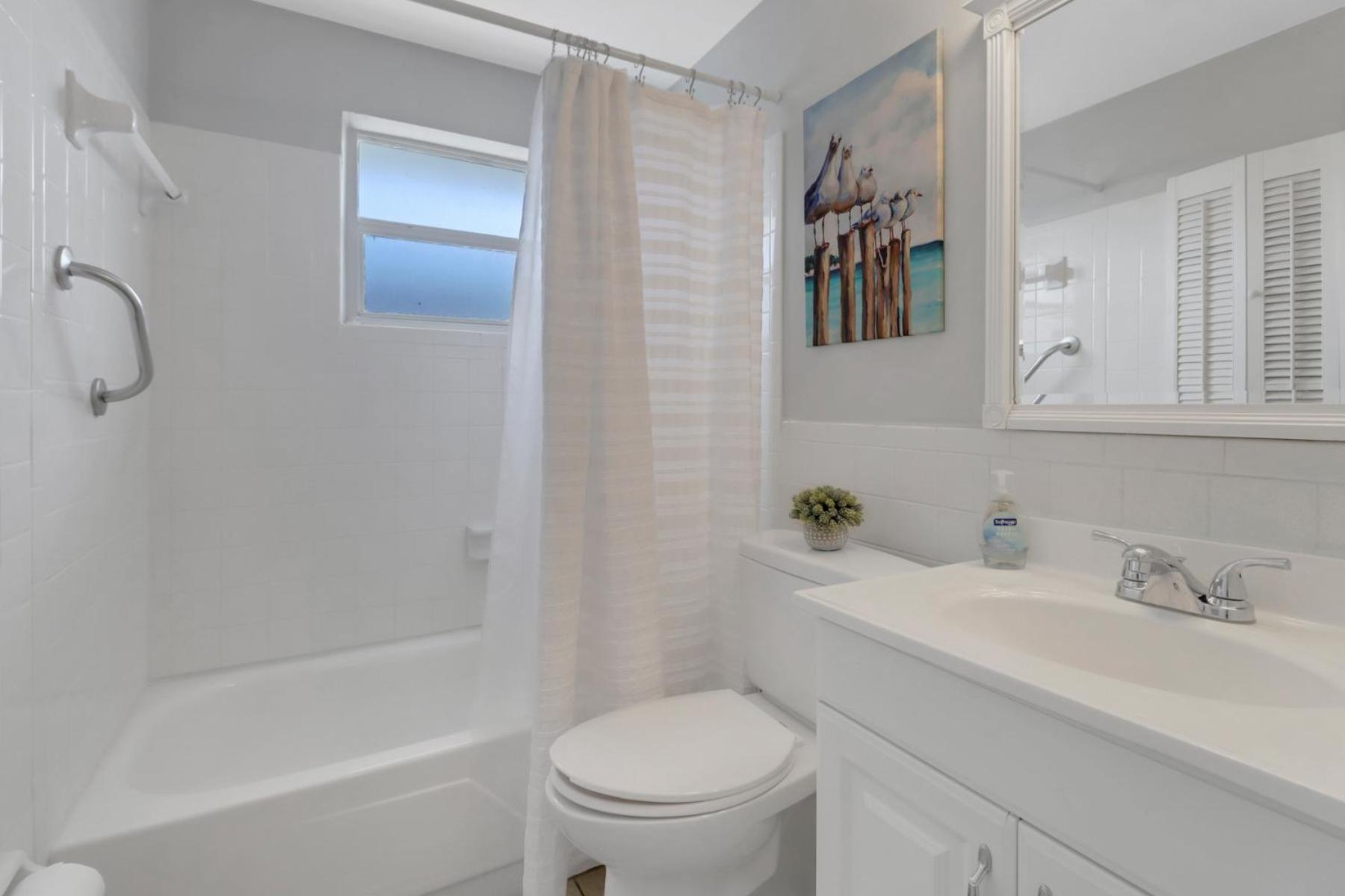 Little Beach House W/ Pool&Spa - 5 Minutes To Vanderbilt Beach North North Naples Kültér fotó
